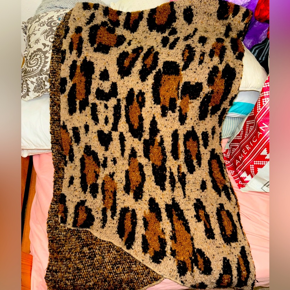Betsy Johnson Scarf
